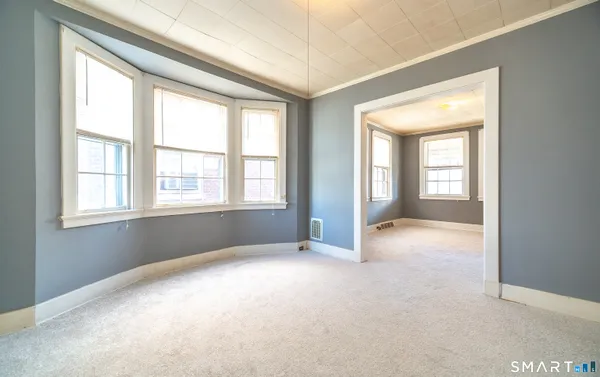 $274,900 | 459 East Avenue, Bridgeport, CT 06610