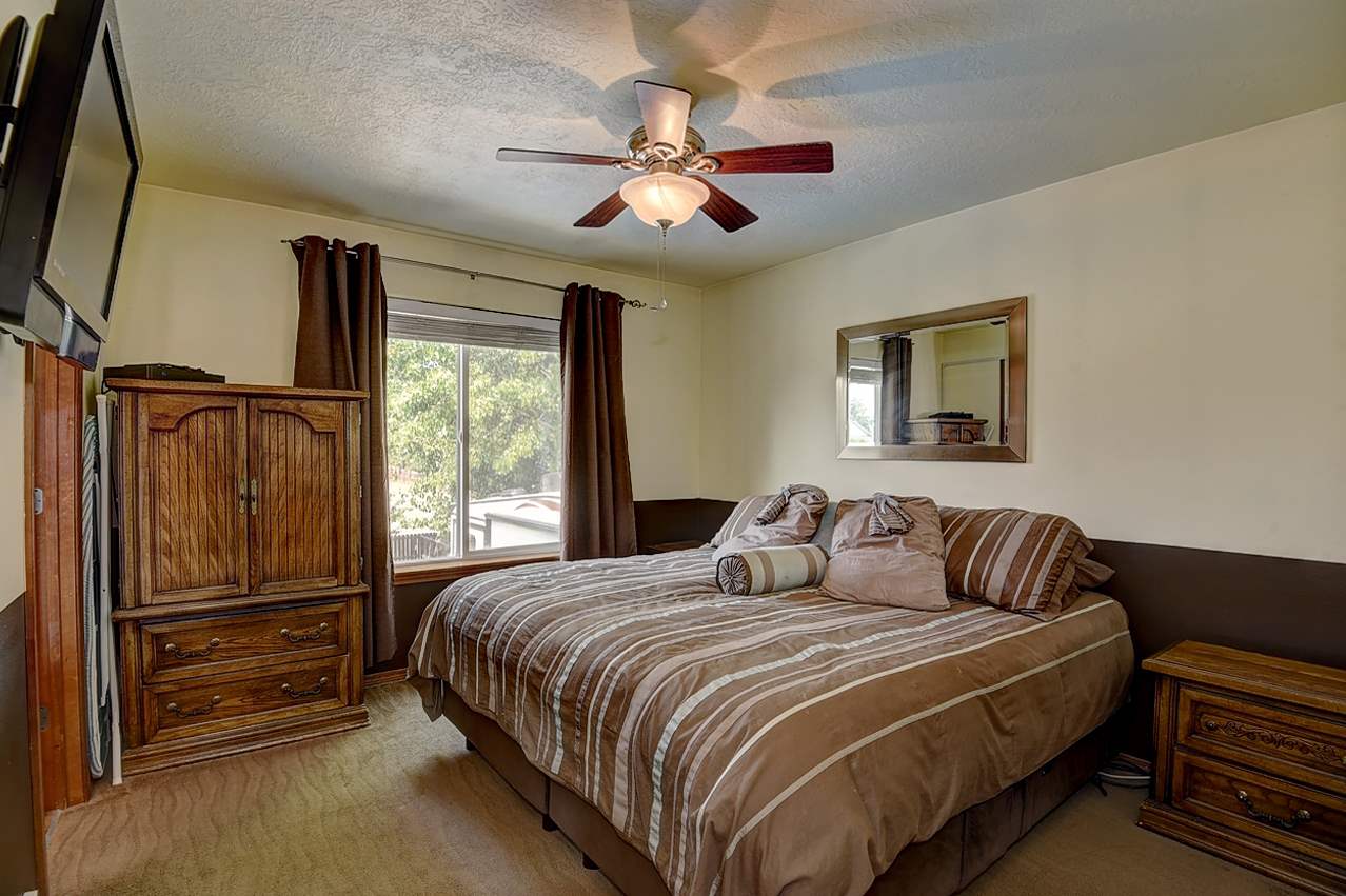 4807 North Farr Road Spokane, WA 99206 - Photo 8 of 20
