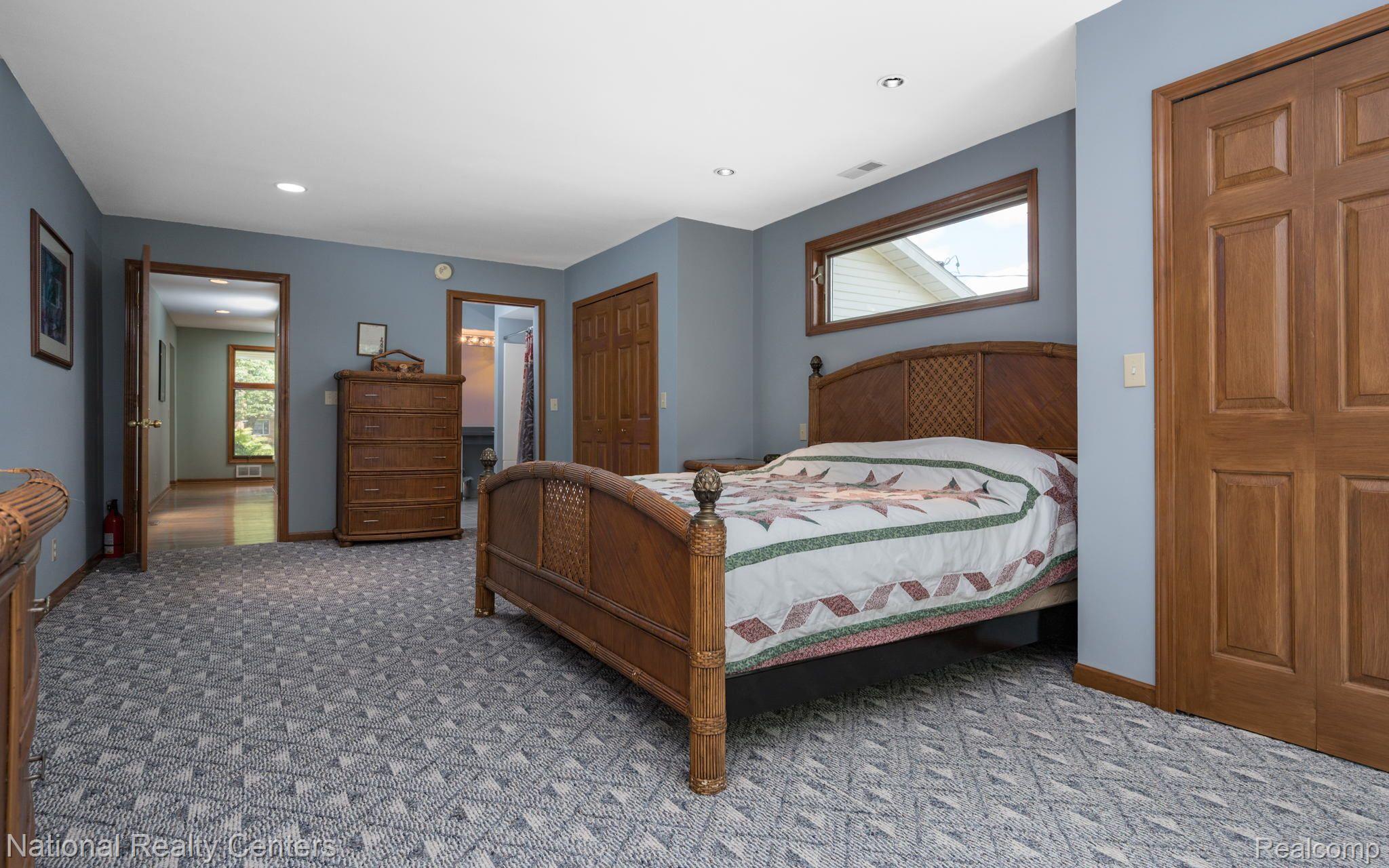 4069 Yankee Road St. Clair, MI 48079 - Photo 21 of 44 Primary bedroom