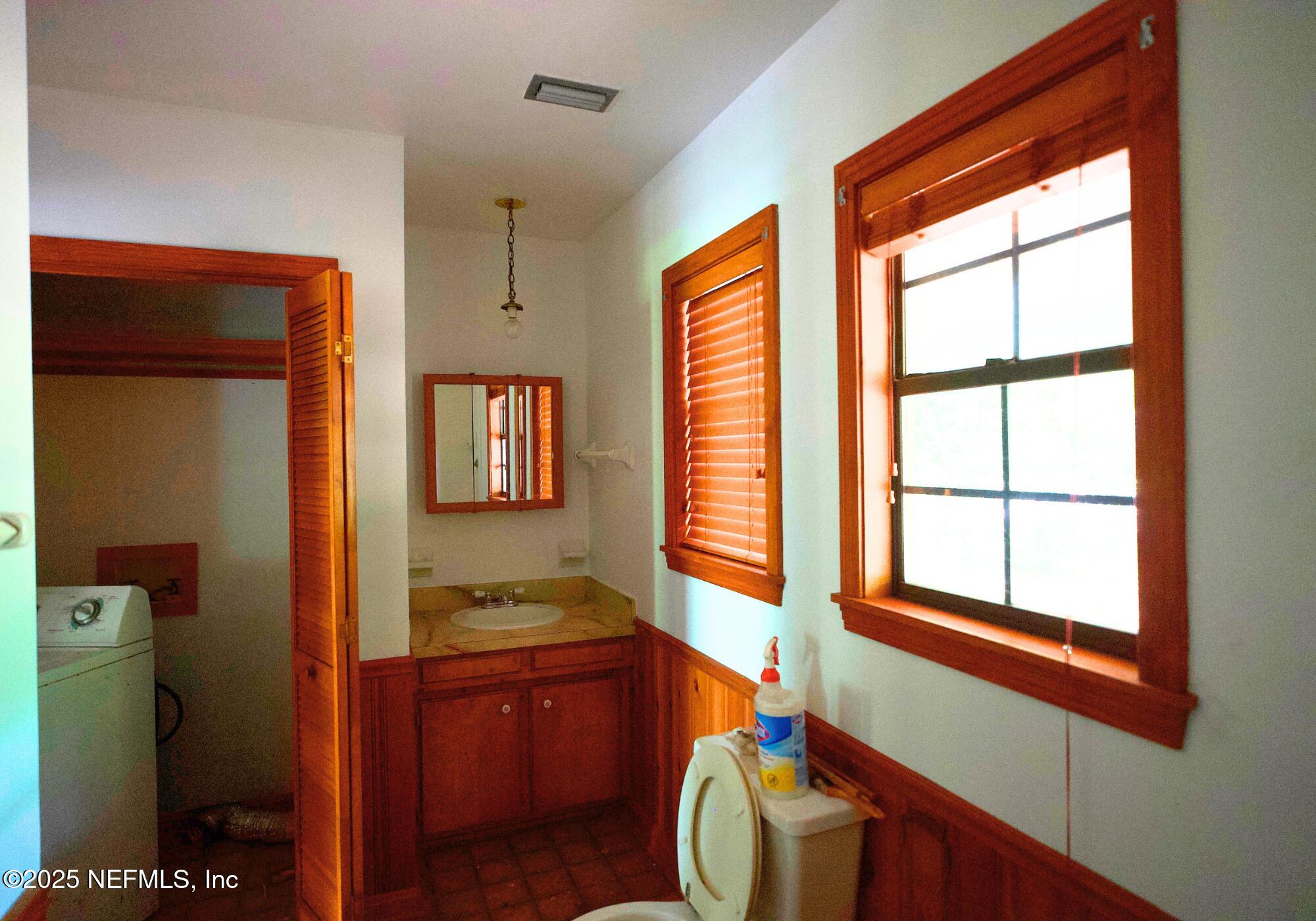 5152 Eulace Road Jacksonville, FL 32210 - Photo 19 of 24 Bathroom 2