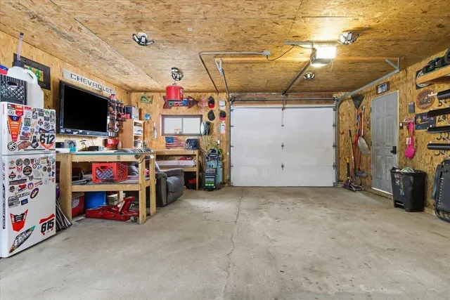 $250,000 | 33987 County 8 Boulevard, Cannon Falls, MN 55009