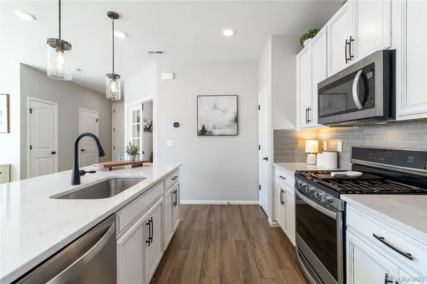$615,000 | 1244 Granite Way | Erie
