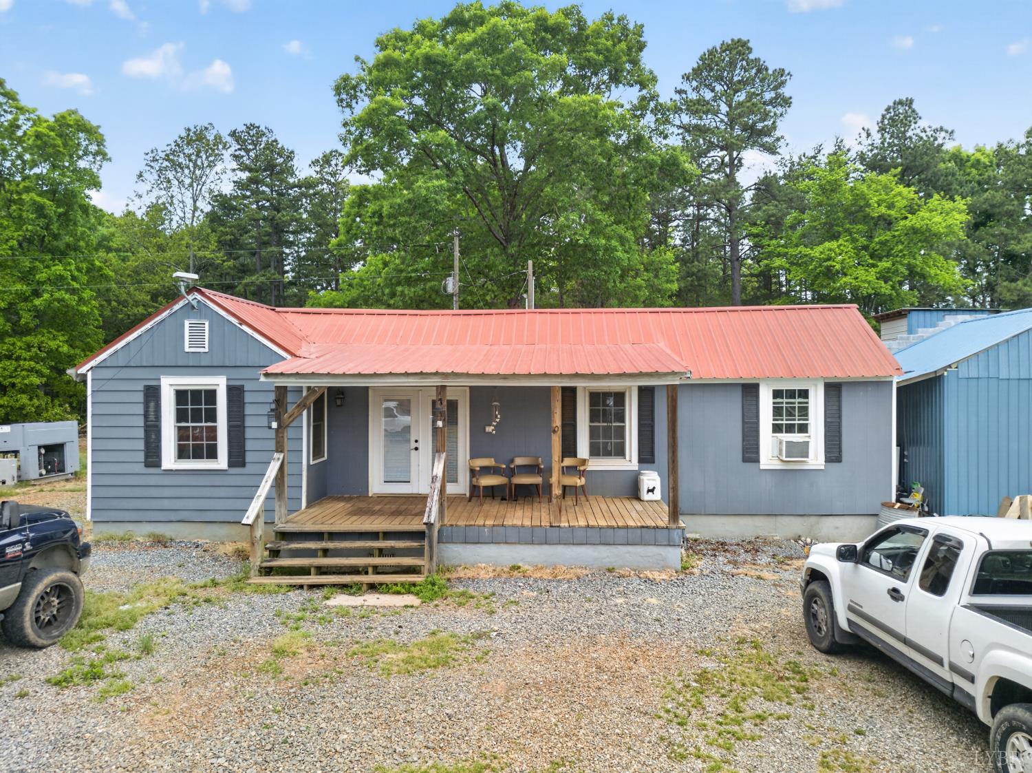 1040 Deuprees Store Road Drakes Branch, VA 23937 - Photo 2 of 76