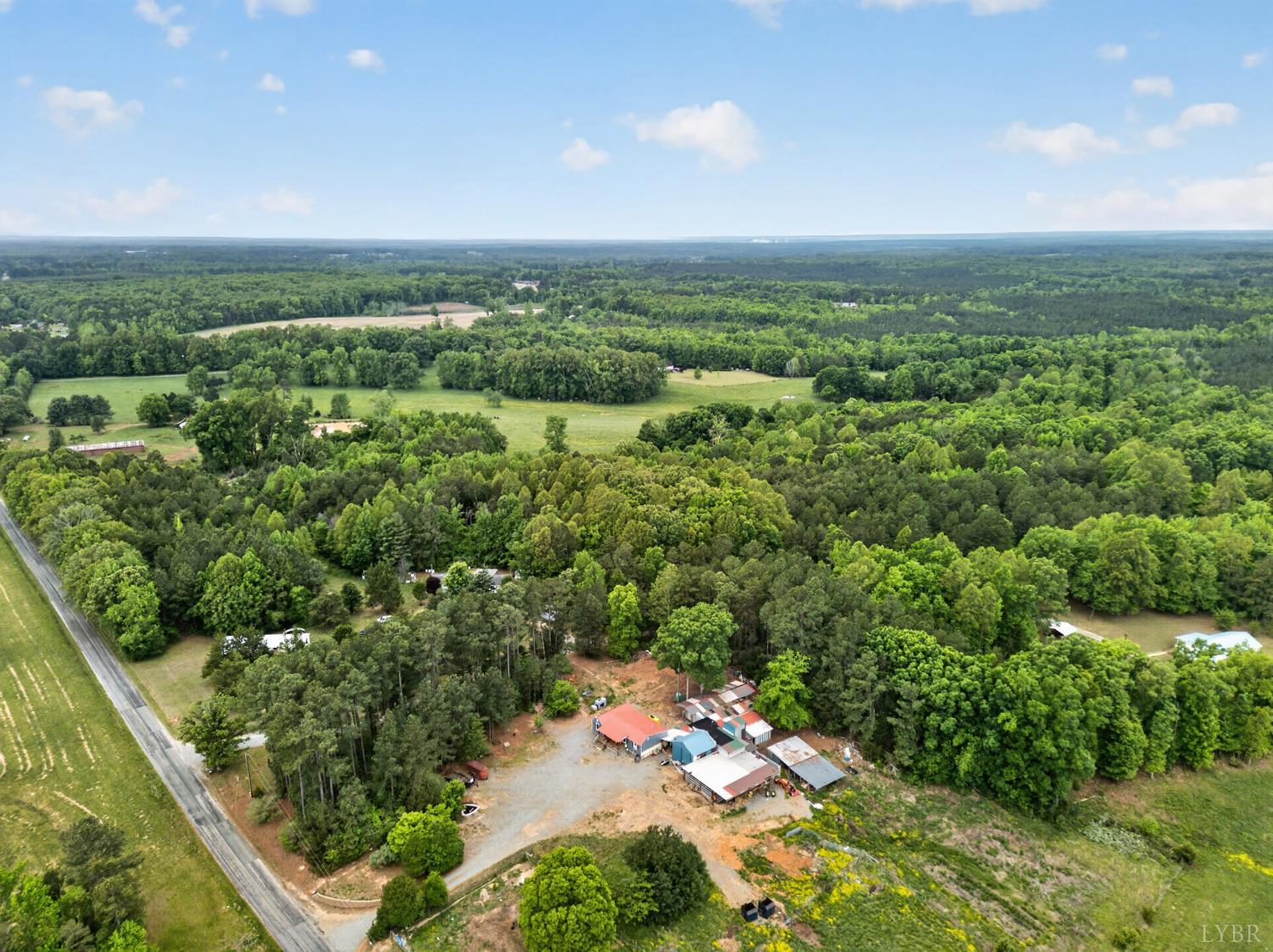 1040 Deuprees Store Road Drakes Branch, VA 23937 - Photo 72 of 76