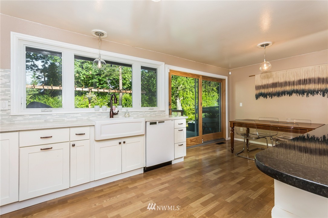 22117 4th Place West Bothell, WA 98021 - Photo 9 of 25