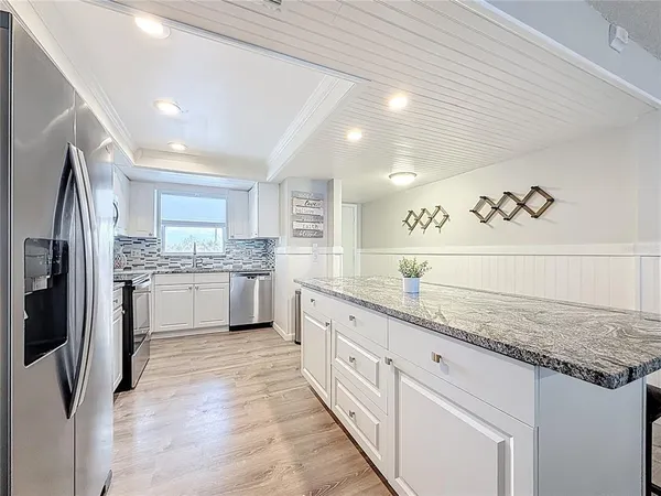 $350,000 | 5575 Gulf Boulevard, Unit 225, St. Pete Beach, FL 33706