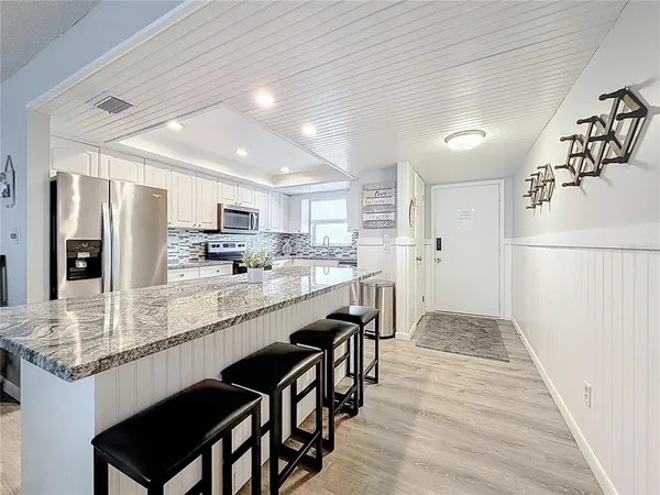 $350,000 | 5575 Gulf Boulevard, Unit 225, St. Pete Beach, FL 33706