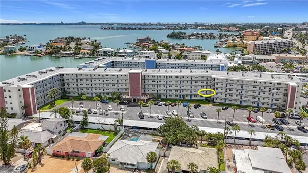 $350,000 | 5575 Gulf Boulevard, Unit 225, St. Pete Beach, FL 33706