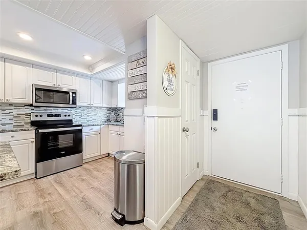 $350,000 | 5575 Gulf Boulevard, Unit 225, St. Pete Beach, FL 33706