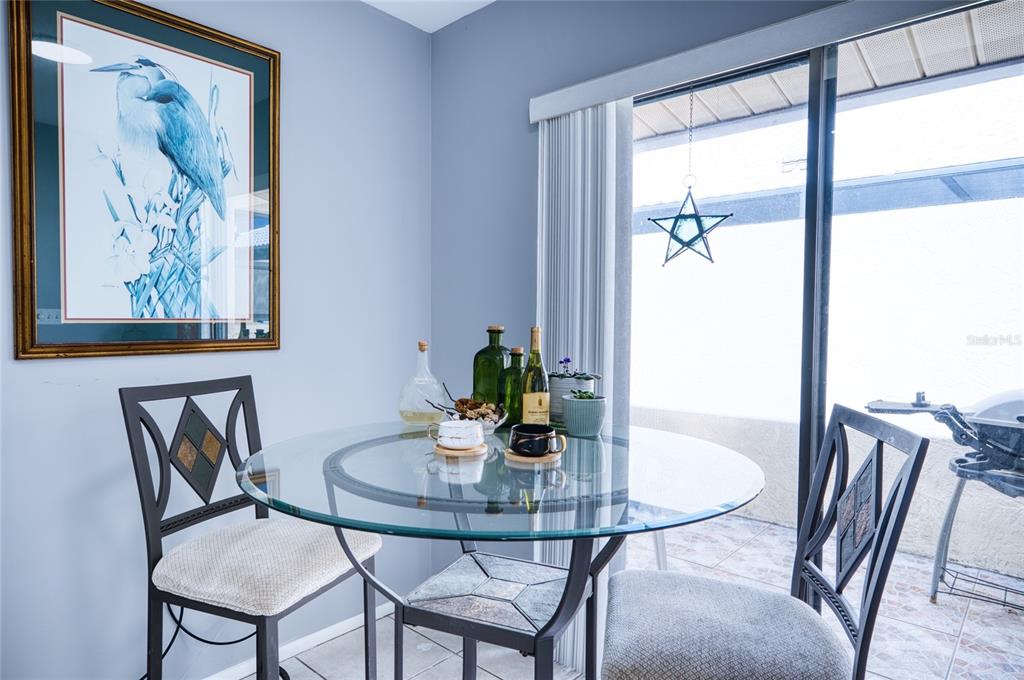 76 Sandstone Circle Venice, FL 34293 - Photo 5 of 37 a dining room with furniture and window