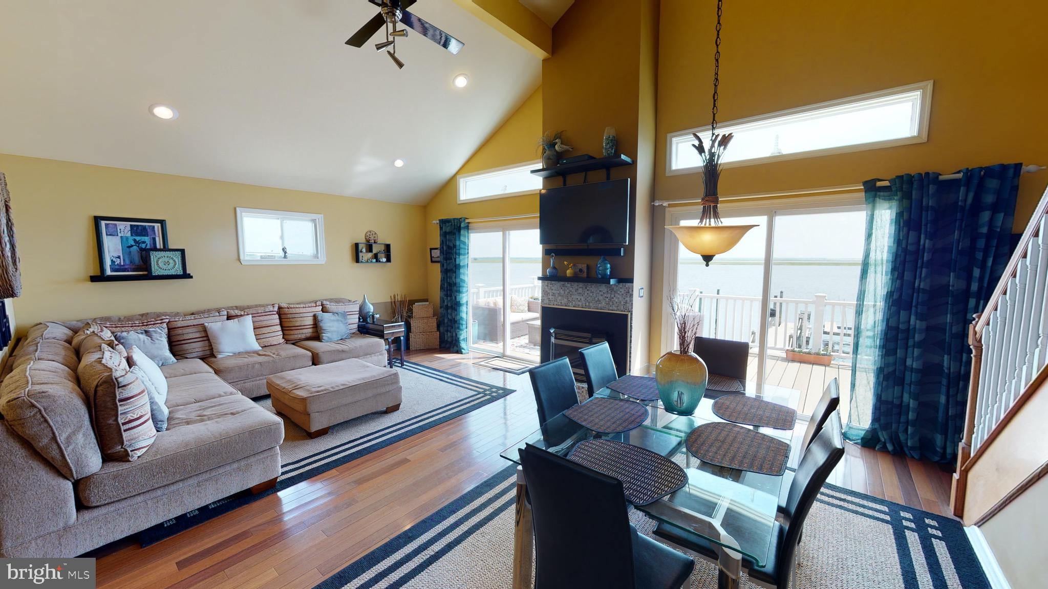 836 Chestnut Neck Road Port Republic, NJ 08241 - Photo 22 of 36 Living Room, Ding Area View