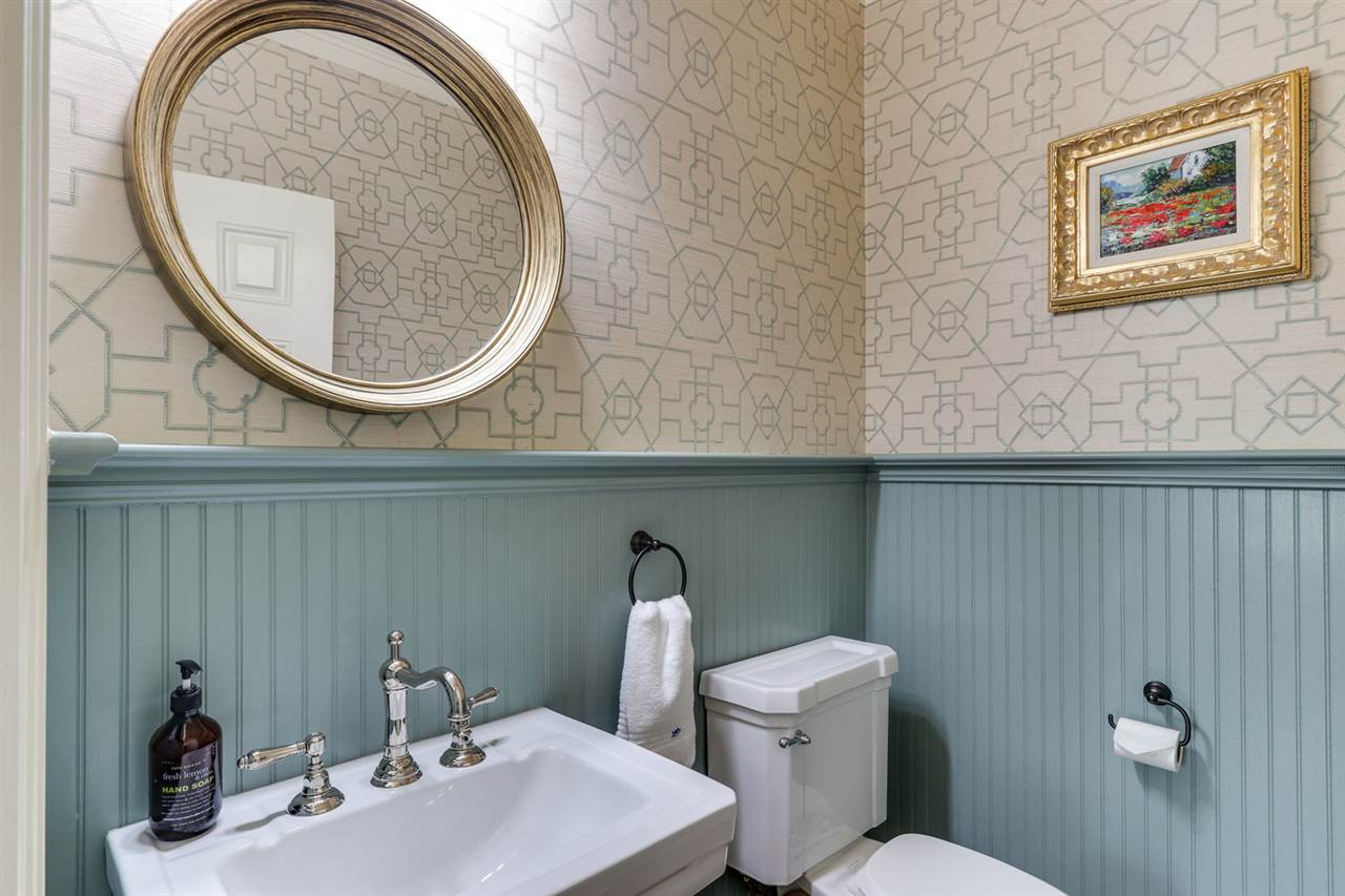 3329 Harden Road Raleigh, NC 27607 - Photo 18 of 29 Photo 18
