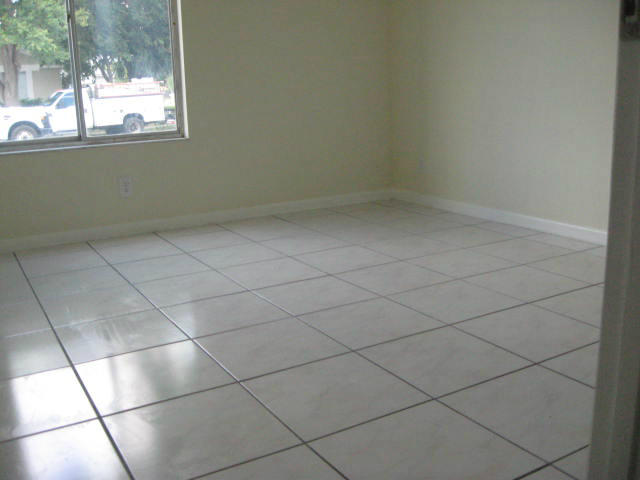 9825 Ridge Creek Road Boca Raton, FL 33496 - Photo 8 of 15 9825RidgecreekFinal 034