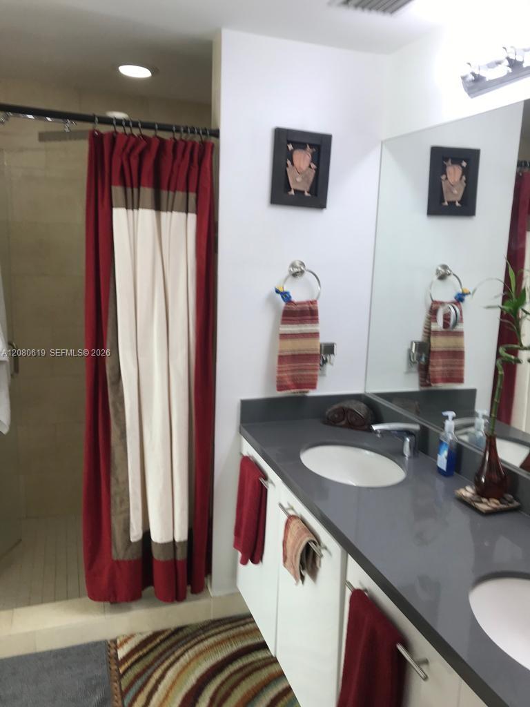 90 Southwest 3rd Street, Unit 2911 Miami, FL 33130 - Photo 10 of 33 Gallery Image 10