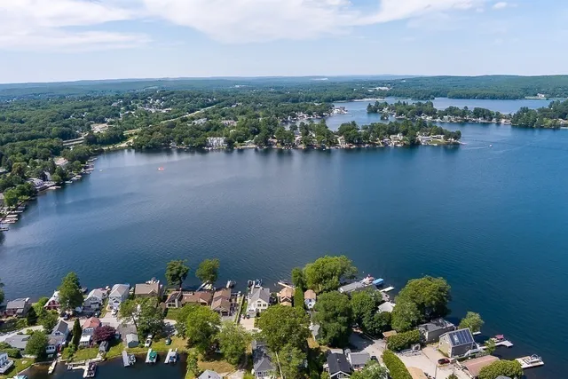 $869,400 | 45 Point Pleasant Road, Webster, MA 01570