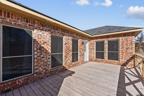 $450,000 | 205 Vz County Road 4807, Ben Wheeler, TX 75754
