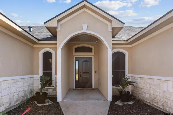 $450,000 | 205 Vz County Road 4807, Ben Wheeler, TX 75754