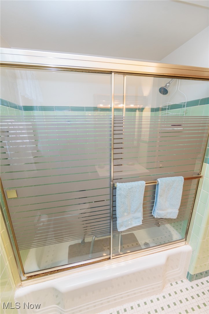 6192 Stanbury Road Parma, OH 44129 - Photo 20 of 49 Full bathroom with a shower stall