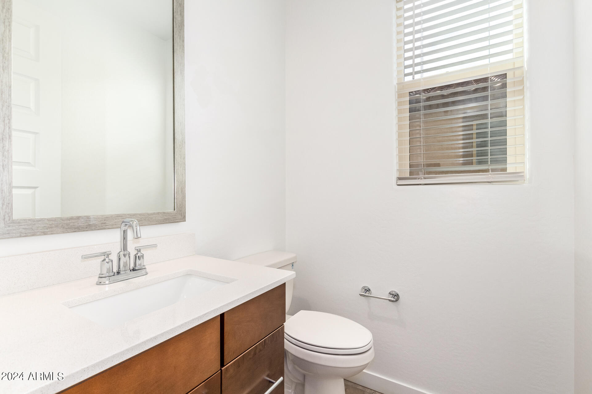 9120 West Roma Avenue Phoenix, AZ 85037 - Photo 20 of 53 0025-25 - Roma