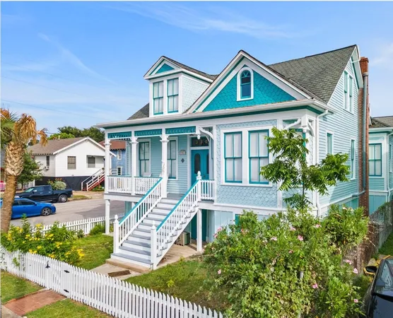 $3,000 | 3301 Ursuline Street, Galveston, TX 77550