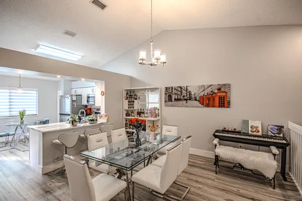 $3,500 | 7525 Northwest 61st Terrace, Unit 603, Parkland, FL 33067