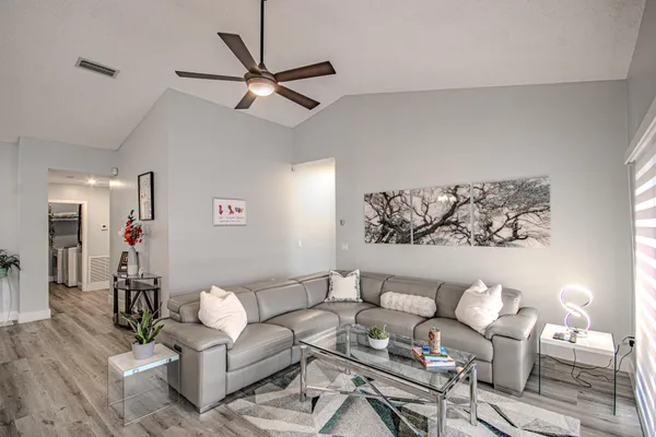 $3,500 | 7525 Northwest 61st Terrace, Unit 603, Parkland, FL 33067