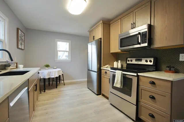 $335,000 | 1726 South Jackson Street, Casper, WY 82601