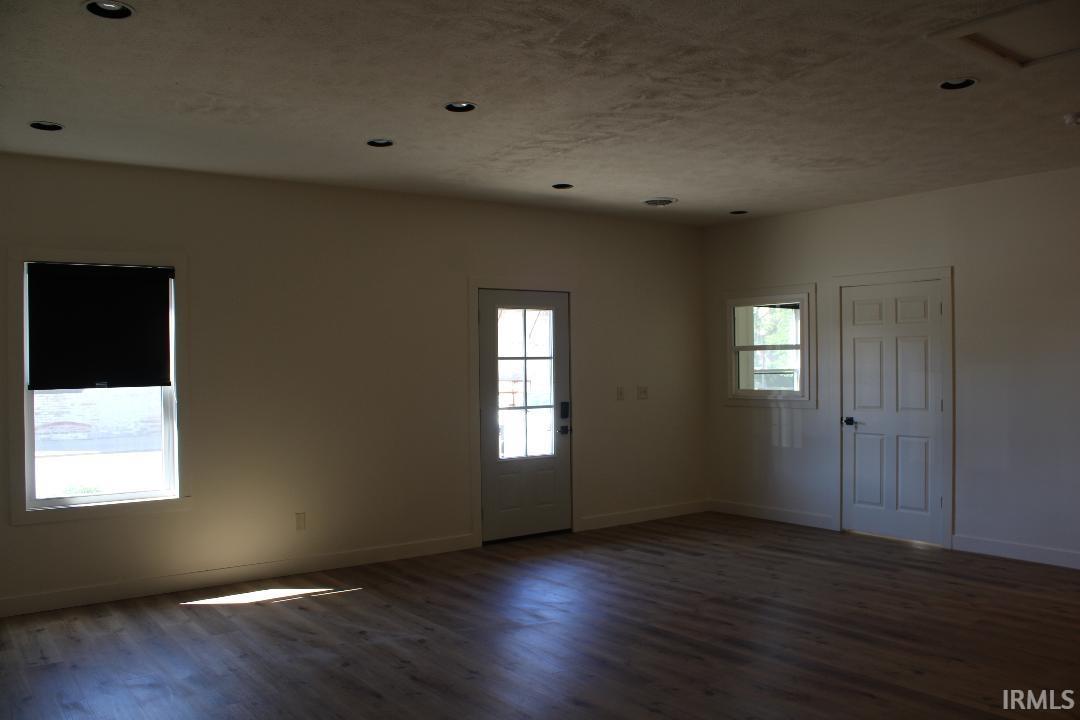 214 4th Street Covington, IN 47932 - Photo 7 of 11