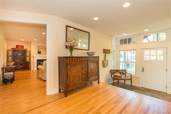 15 Vassar Road Marblehead, MA 01945 - Photo 8 of 27