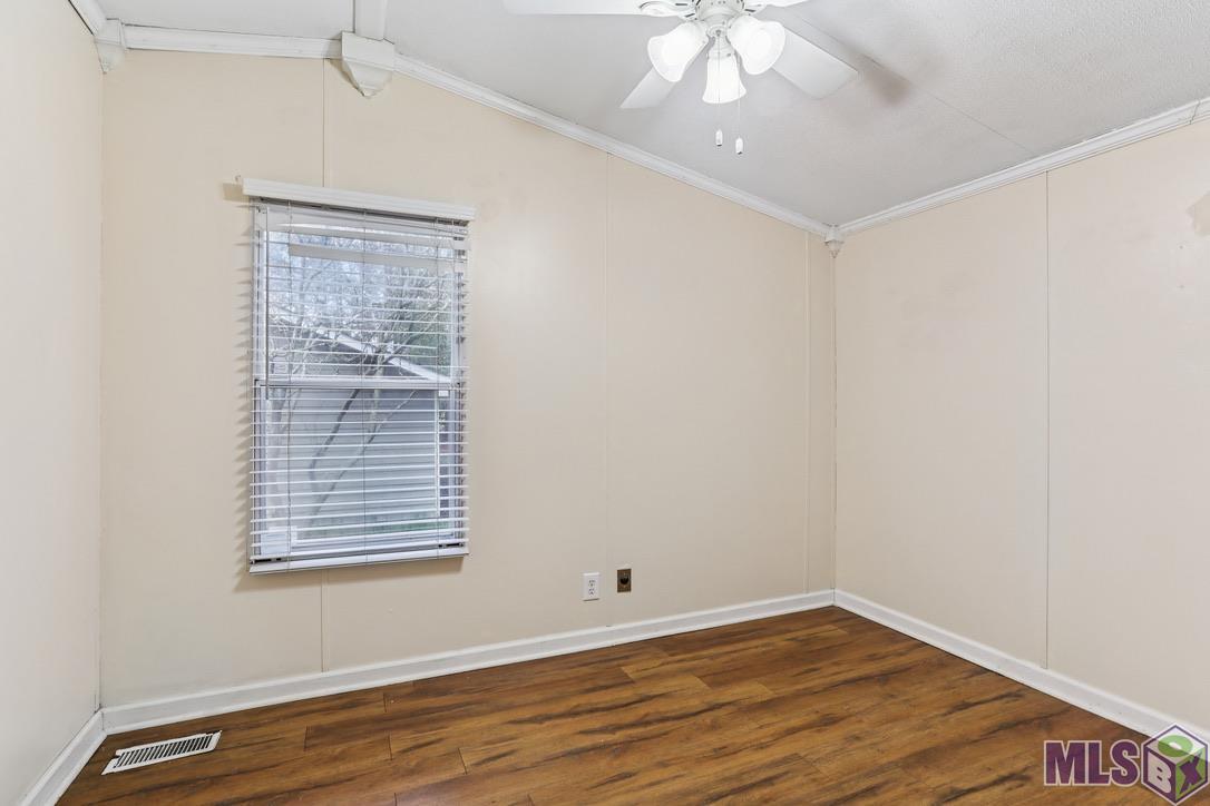 12192 Roddy Road Gonzales, LA 70737 - Photo 13 of 16