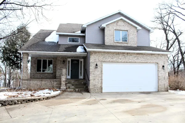 $429,900 | 17042 250th Avenue, Paynesville, MN 56362