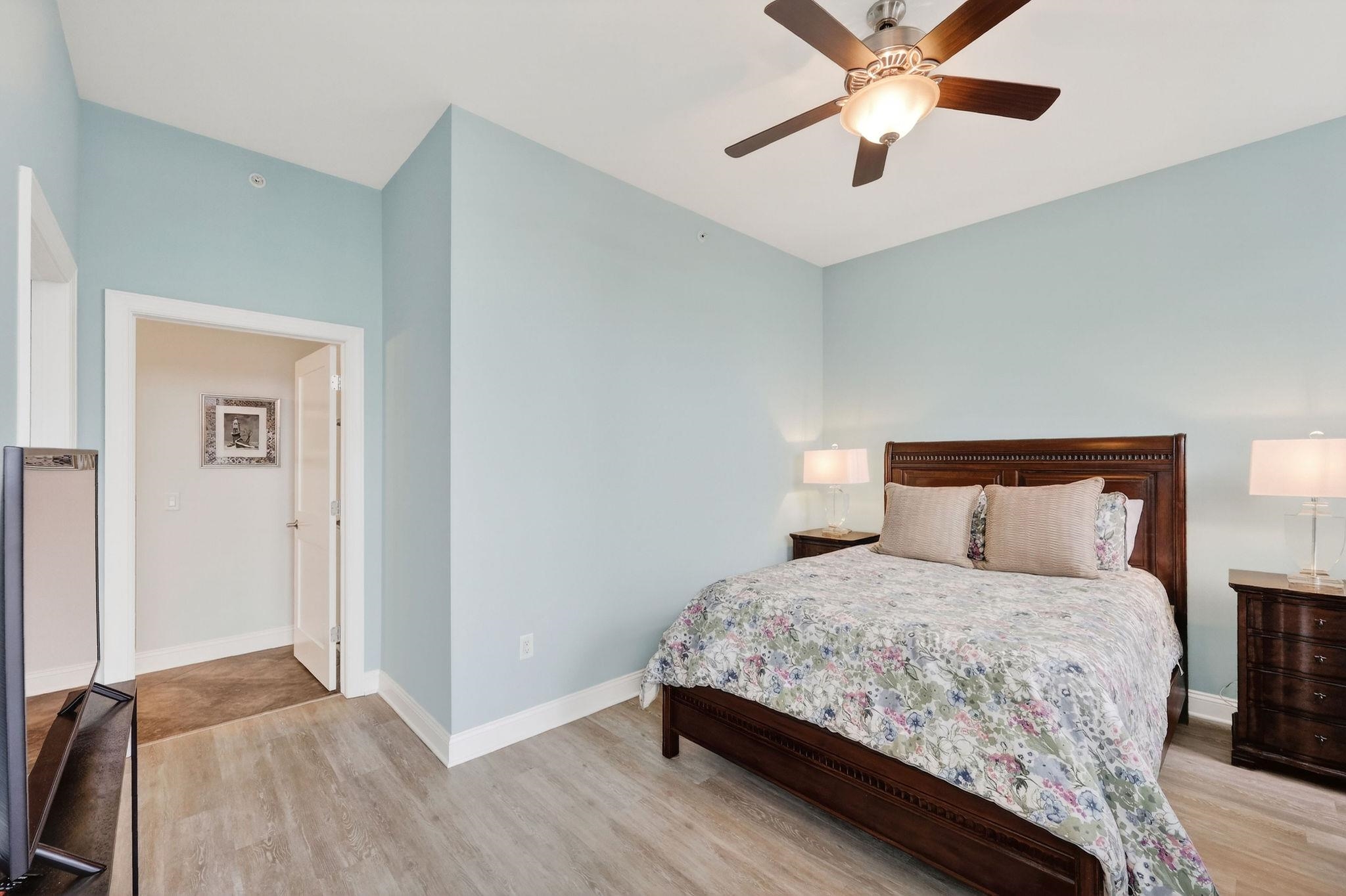 625 North Segoe Road, Unit 900 Madison, WI 53705 - Photo 32 of 57