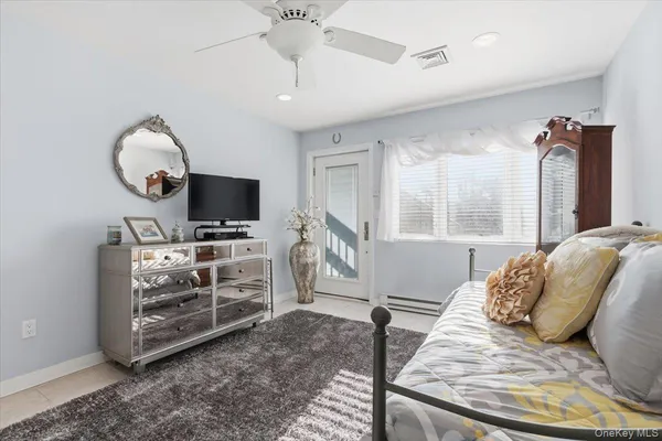 $1,399,999 | 627A Oceanfront, Unit A, Long Beach, NY 11561