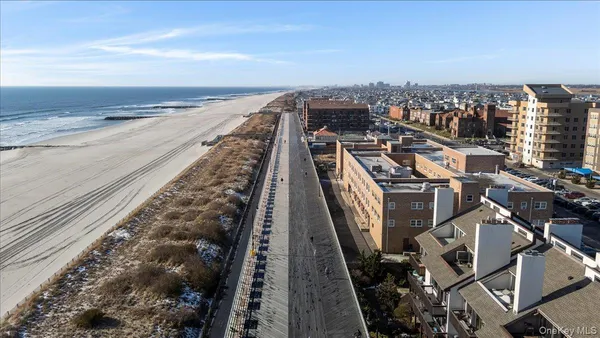 $1,399,999 | 627A Oceanfront, Unit A, Long Beach, NY 11561