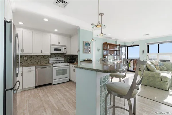 $1,399,999 | 627A Oceanfront, Unit A, Long Beach, NY 11561