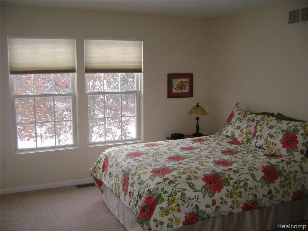 283 Wood Point, Unit 20 Howell, MI 48843 - Photo 11 of 22 bedroom