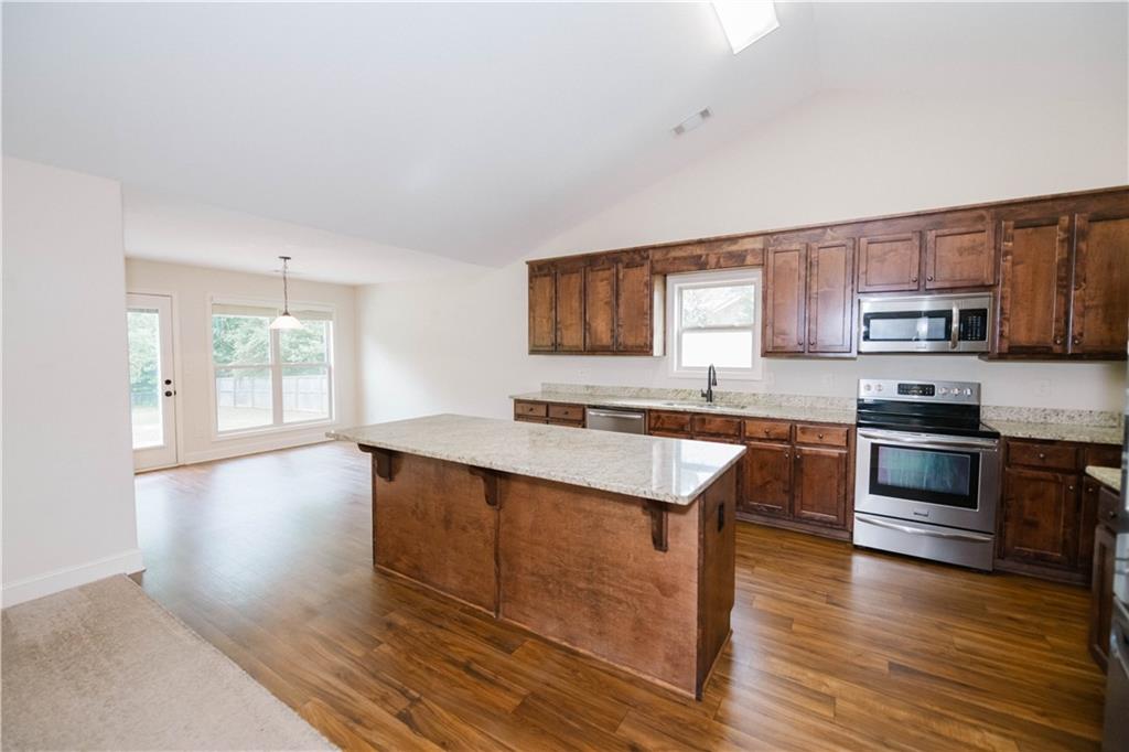 464 Red Tail Road Jefferson, GA 30549 - Photo 10 of 27