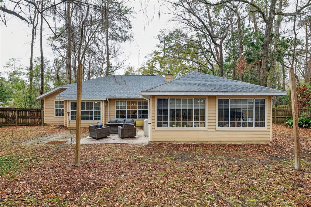 305 Northwest 28th Street Gainesville, FL 32607 - Photo 2 of 43
