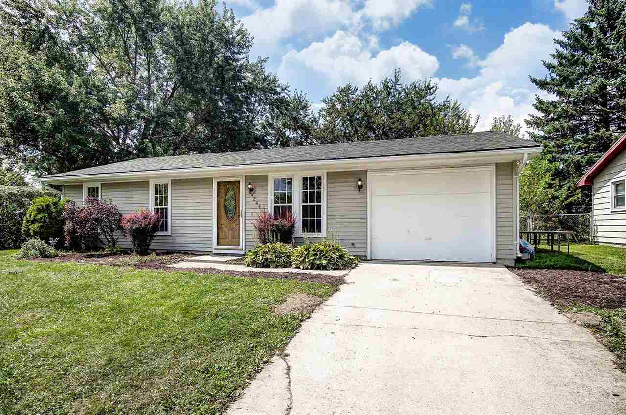 9246 Ridgetree Drive Fort Wayne, IN 46819 - Photo 2 of 25