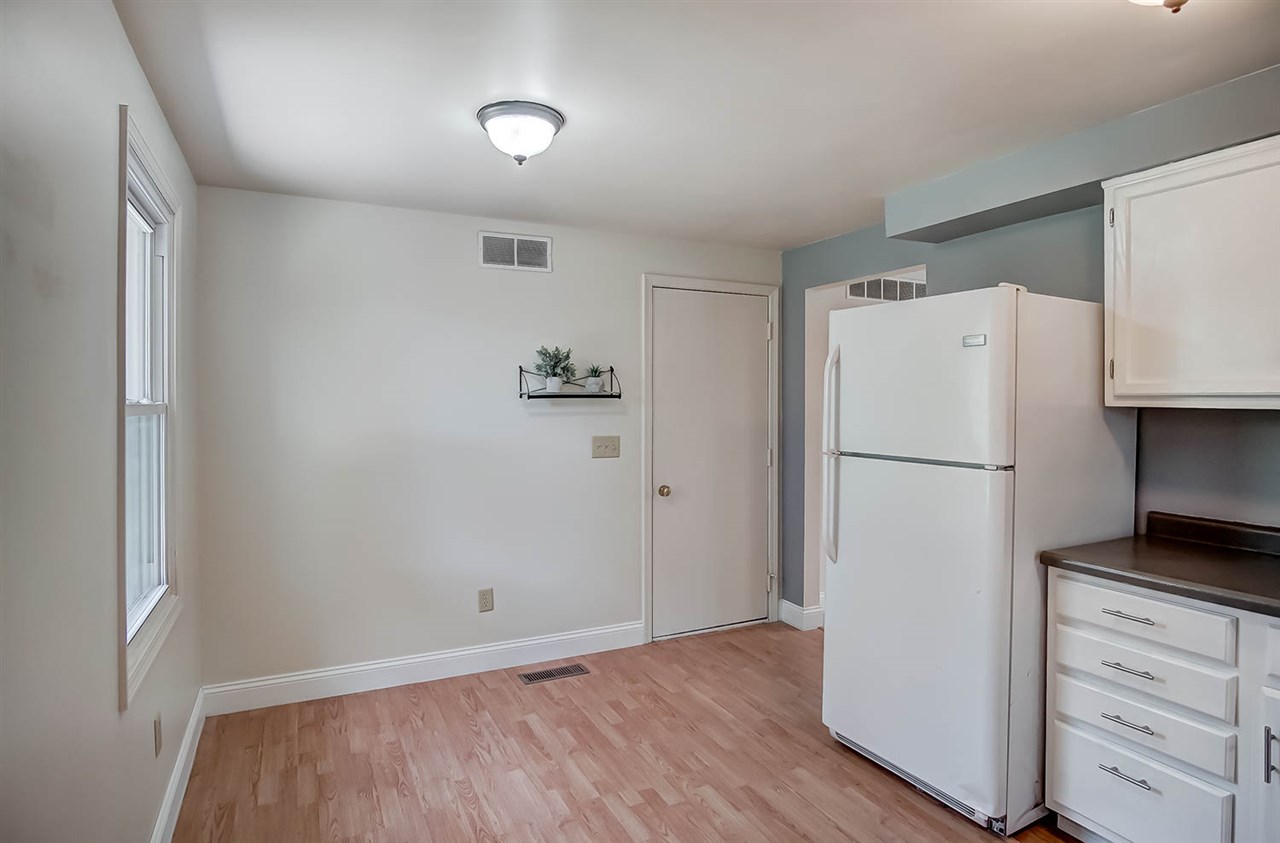 9246 Ridgetree Drive Fort Wayne, IN 46819 - Photo 9 of 25