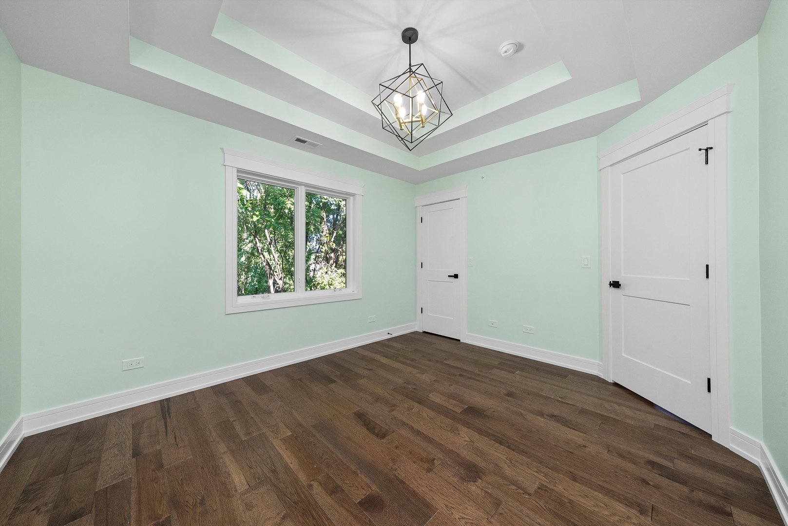 10441 South 83rd Avenue Palos Hills, IL 60465 - Photo 24 of 47 a view of livingroom with window