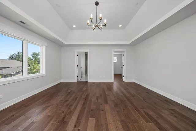 $975,000 | 10441 South 83rd Avenue, Palos Hills, IL 60465