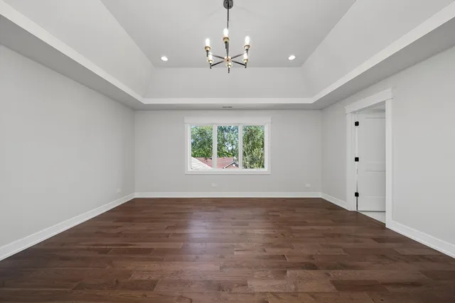 $975,000 | 10441 South 83rd Avenue, Palos Hills, IL 60465