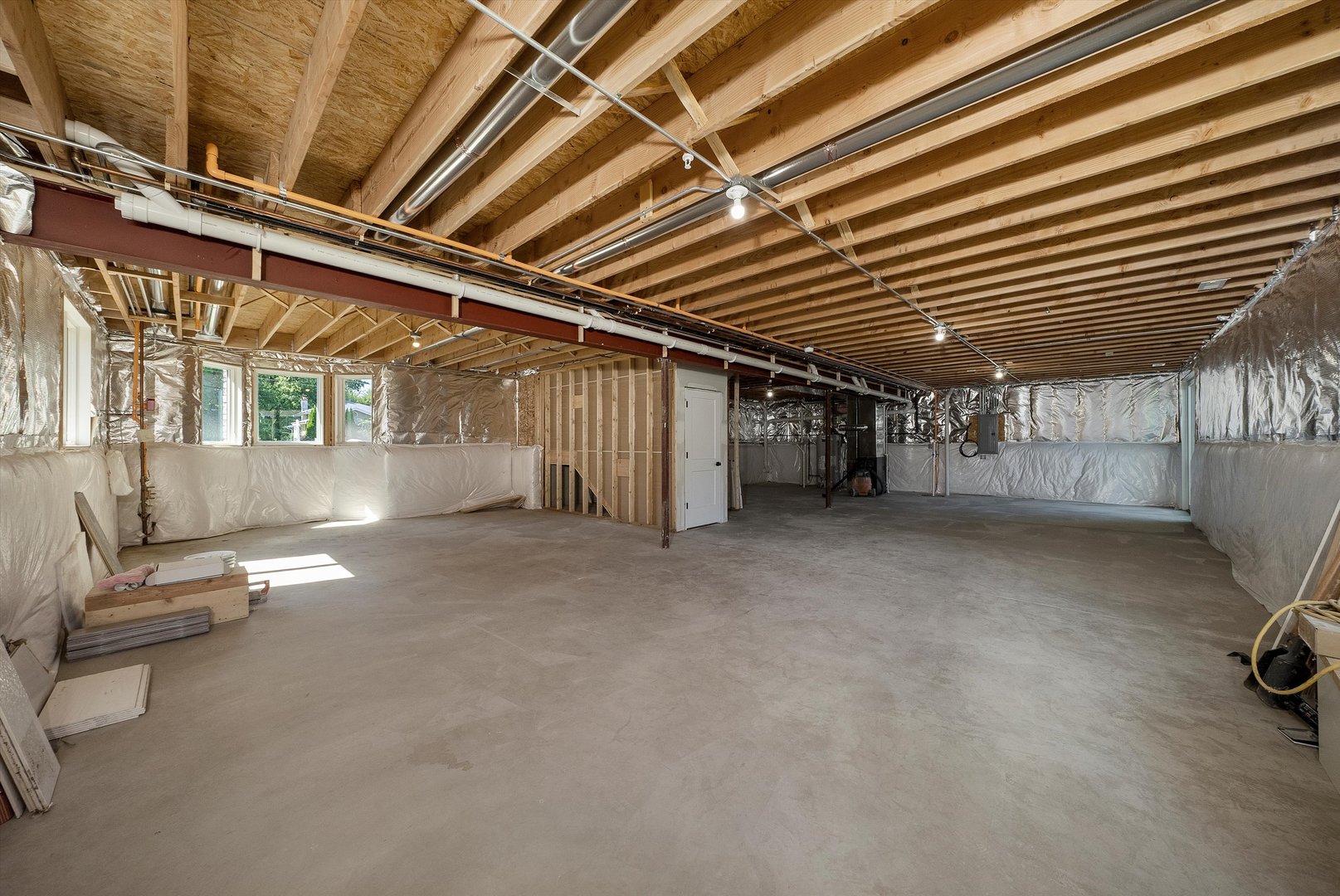 10441 South 83rd Avenue Palos Hills, IL 60465 - Photo 36 of 47 a view of empty room with wooden ceiling
