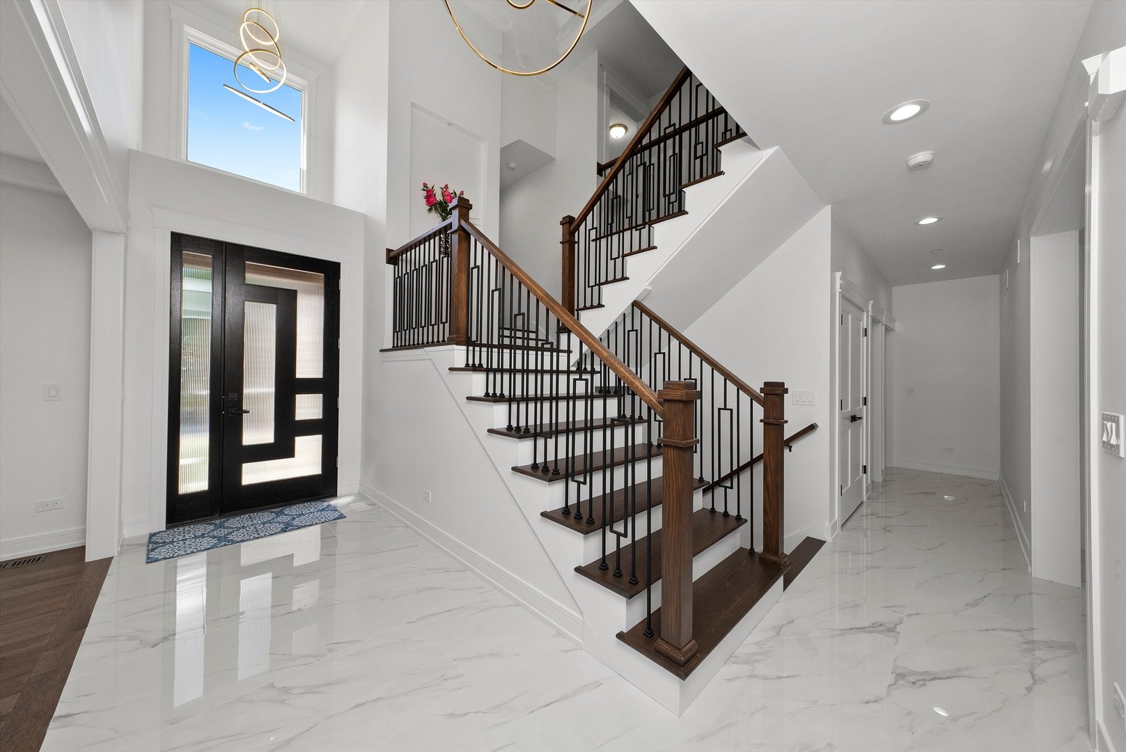 10441 South 83rd Avenue Palos Hills, IL 60465 - Photo 4 of 47 a view of entryway and hall