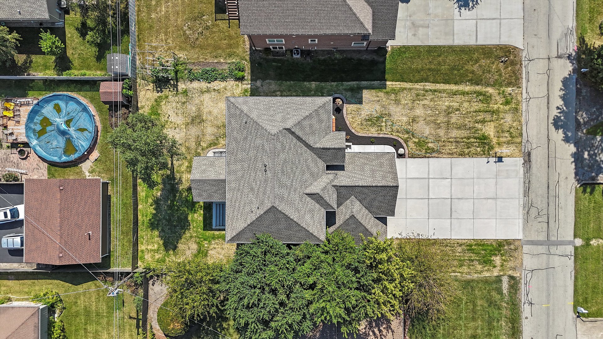 10441 South 83rd Avenue Palos Hills, IL 60465 - Photo 47 of 47 an aerial view of a house