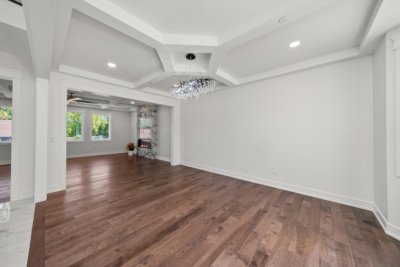 10441 South 83rd Avenue Palos Hills, IL 60465 - Photo 5 of 47 a view of livingroom and hardwood