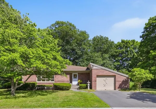 $385,000 | 31 Lowell Avenue, Westfield, MA 01085