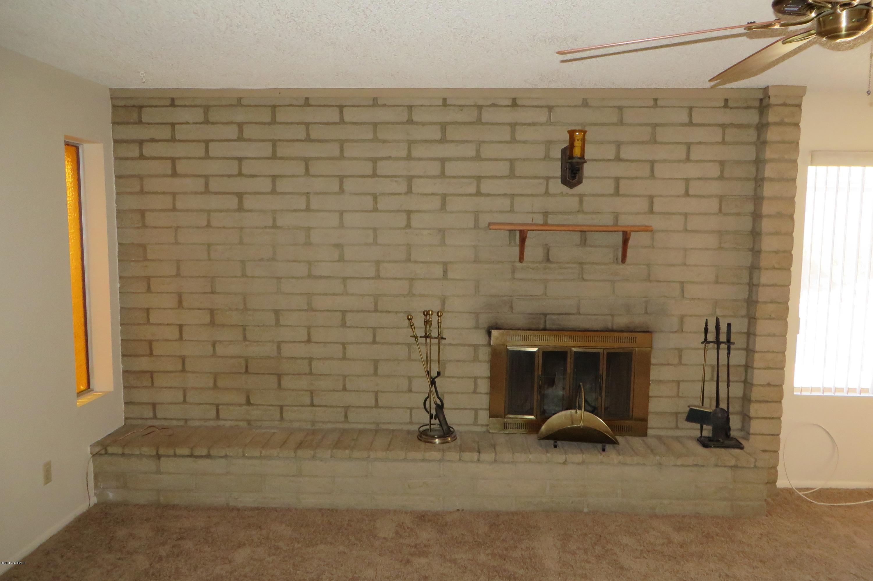 4258 West Redfield Road Phoenix, AZ 85053 - Photo 10 of 20 FIREPLACE