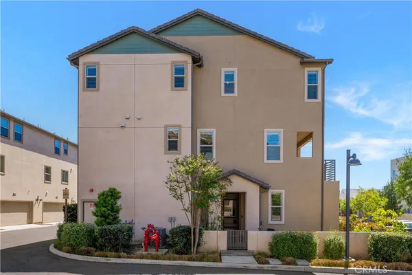 $1,390,000 | 236 Keeper, Irvine, CA 92618